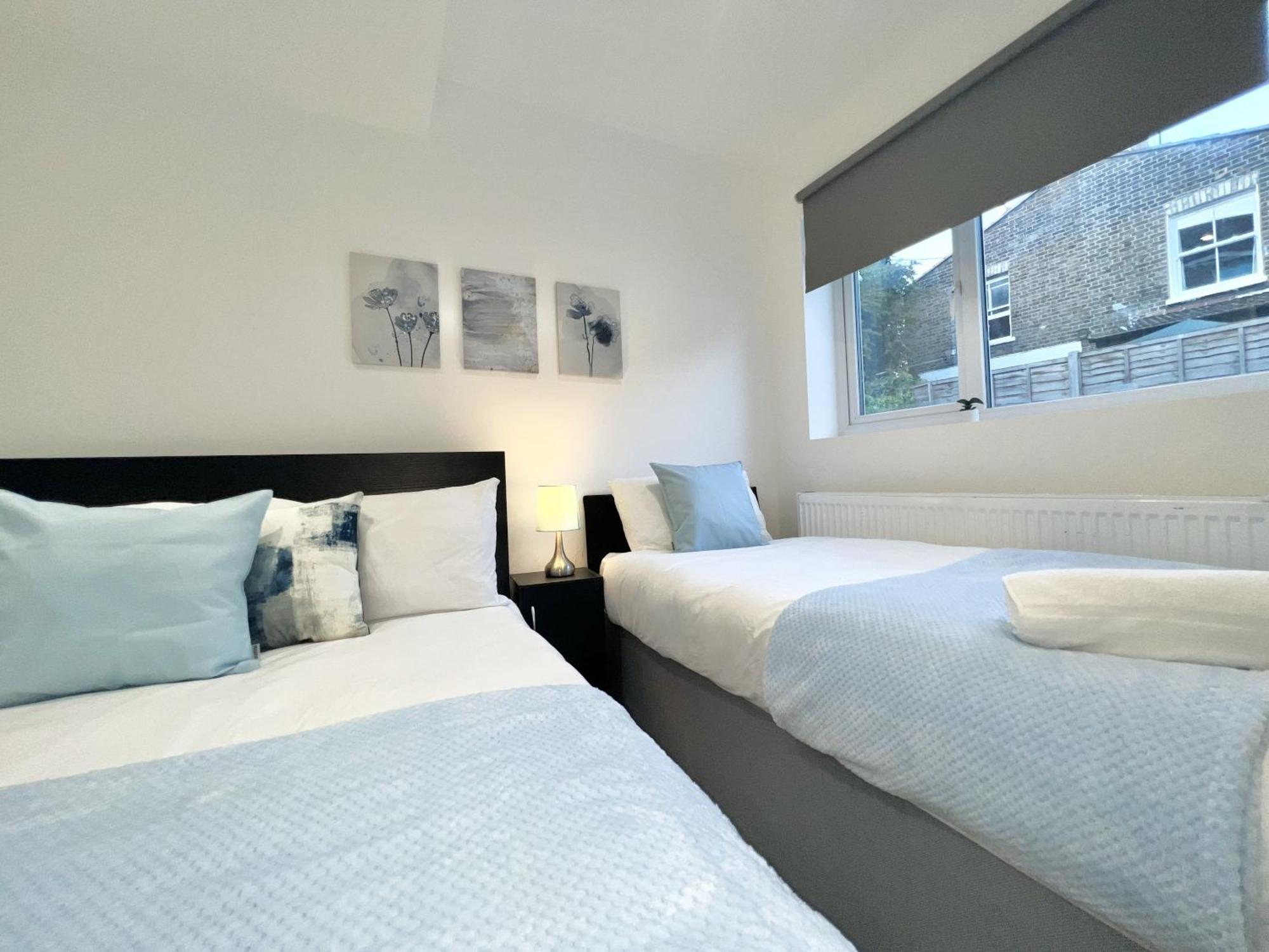 Charming 3-Bed Flat In Shepherds Bush - Sleeps 9 London Luaran gambar