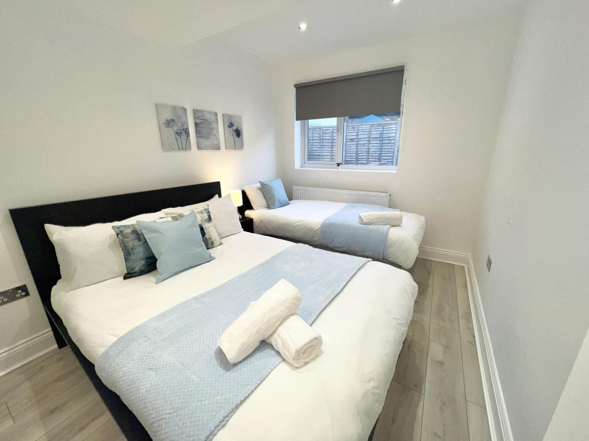 Charming 3-Bed Flat In Shepherds Bush - Sleeps 9 London Luaran gambar